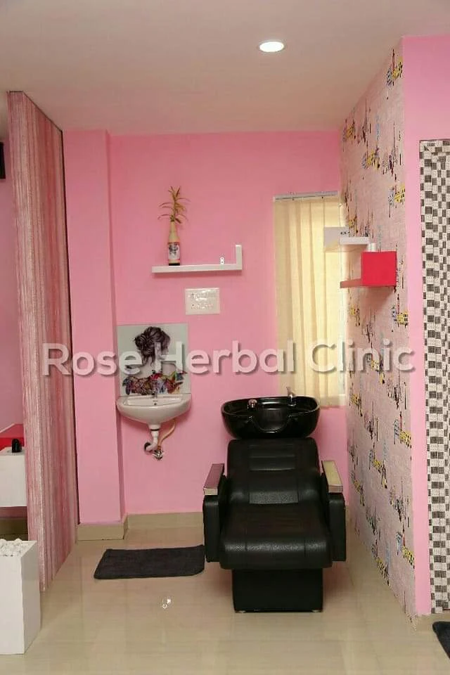 Hair wash station